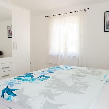 Apartment Ella روغوزنيكا المظهر الخارجي الصورة