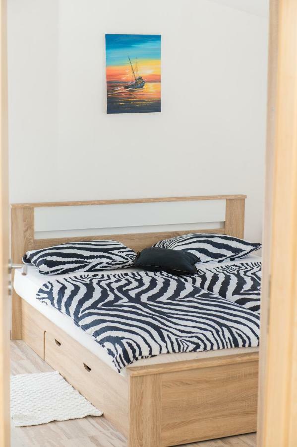 Apartment Ella روغوزنيكا المظهر الخارجي الصورة